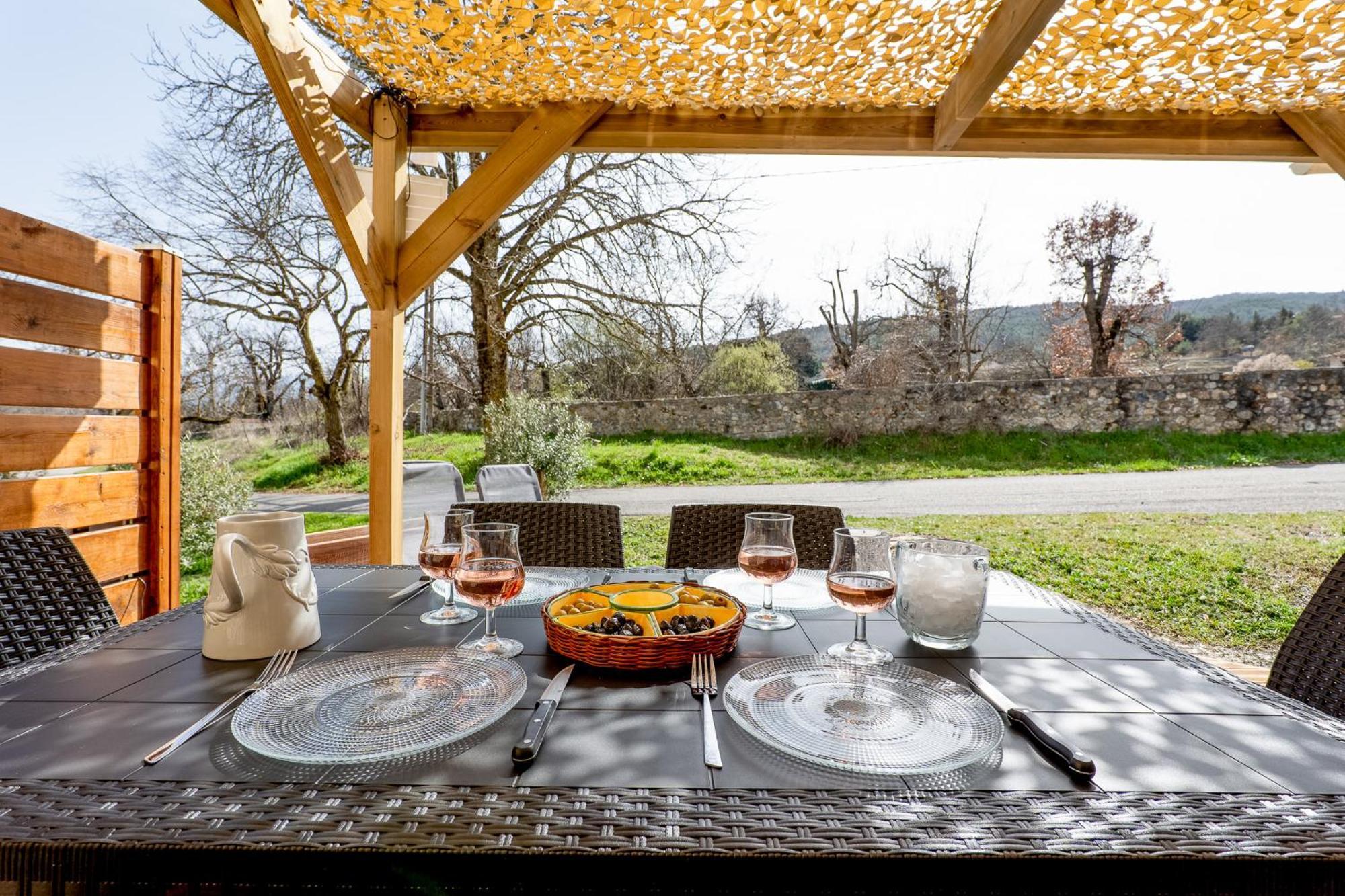 Plaines-Provence Spa&Sauna Динь-ле-Бен Экстерьер фото